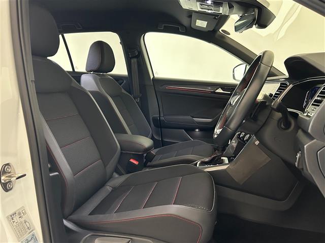 Ｔ－ロック ＴＤＩ　スポーツ　Ａｐｐｌｅｃａｒｐｌａｙ　Ｖｏｌｋｓｗａｇｅｎオールインセーフティ　リアビューカメラ　アダプティブクルーズコントロール　ＬＥＤヘッドライト（7枚目）