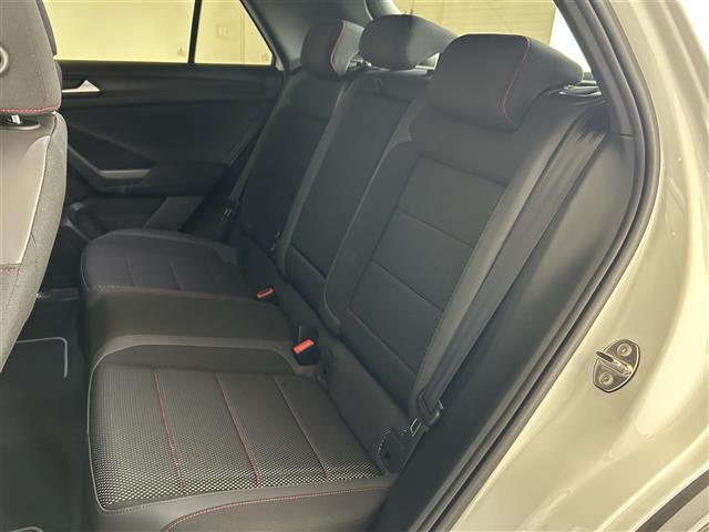 Ｔ－ロック ＴＤＩ　スポーツ　Ａｐｐｌｅｃａｒｐｌａｙ　Ｖｏｌｋｓｗａｇｅｎオールインセーフティ　リアビューカメラ　アダプティブクルーズコントロール　ＬＥＤヘッドライト（10枚目）