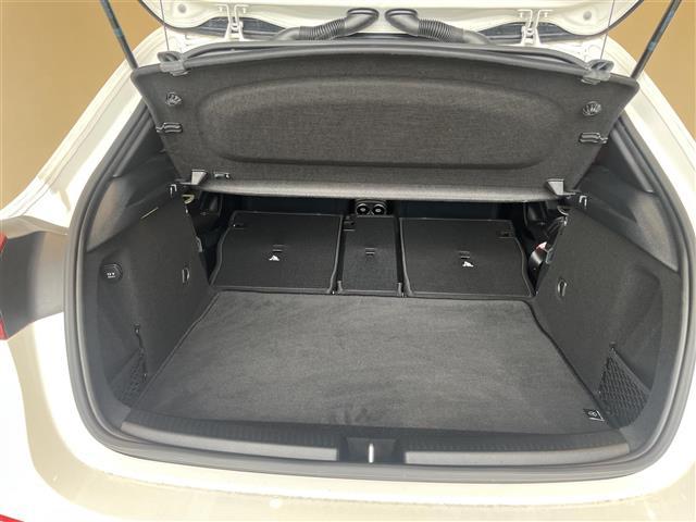 Aクラス A180 スタイル レーダーセーフティパッケージ フルセグTV メモリー機能付きパワーシート シートヒーター リアビューカメラ(10枚目)