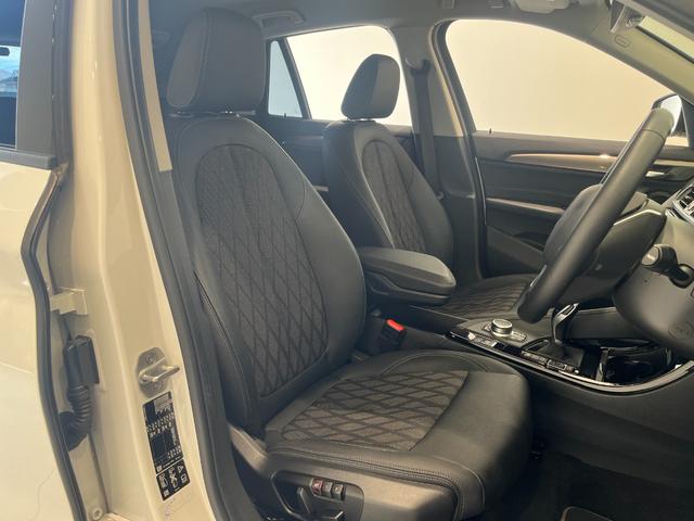 Ｘ１ ｘＤｒｉｖｅ　１８ｄ　ｘライン　アドバンスドアクティブセーフティパッケージドライビングアシストプラス　アクティブクルーズコントロール　ストップゴー機能付コンフォートパッケージ　スライディング・リヤ・シート　電動フロント・シート（41枚目）