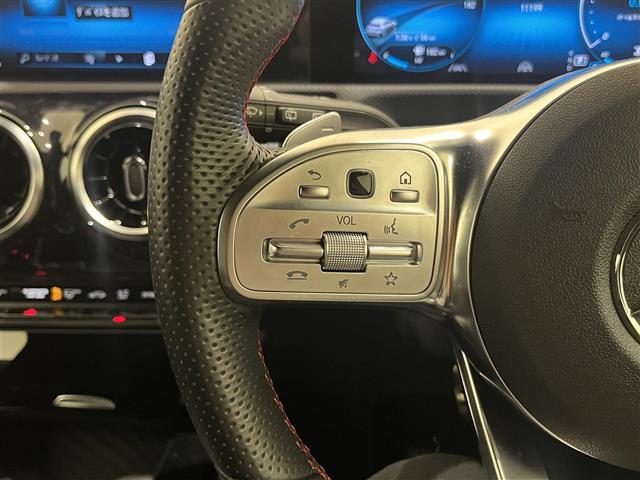 Ａクラス Ａ１８０　スタイル　ＡＭＧライン　レーダーセーフティーパッケージナビゲーションパッケージＡＭＧスタイリングパッケージアクティブディスタンスアシストディストロニックアクティブブレーキアシストアクティブレーンキーピングアシスト（4枚目）
