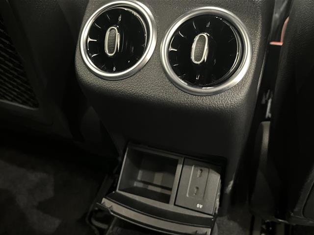 Ａクラス Ａ１８０　スタイル　ＡＭＧライン　レーダーセーフティーパッケージナビゲーションパッケージＡＭＧスタイリングパッケージアクティブディスタンスアシストディストロニックアクティブブレーキアシストアクティブレーンキーピングアシスト（31枚目）