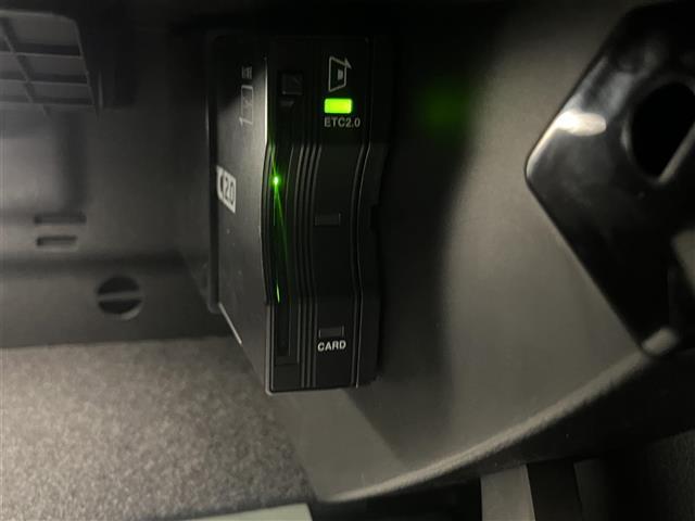 Ａクラス Ａ１８０　スタイル　ＡＭＧライン　レーダーセーフティーパッケージナビゲーションパッケージＡＭＧスタイリングパッケージアクティブディスタンスアシストディストロニックアクティブブレーキアシストアクティブレーンキーピングアシスト（37枚目）