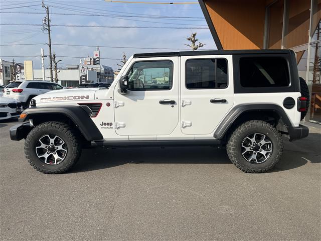 ジープ・ラングラーアンリミテッド ルビコン　Ｂｅｓｔｏｐソフトトップ　純正ナビ　ＴＶ　ＢＴ　ＡｐｐｌｅＣａｒＰｌａｙ　Ａｎｄｒｏｉｄ　Ａｕｔｏ　アダプティブクルーズコントロール　ブラインドスポットミニター（18枚目）