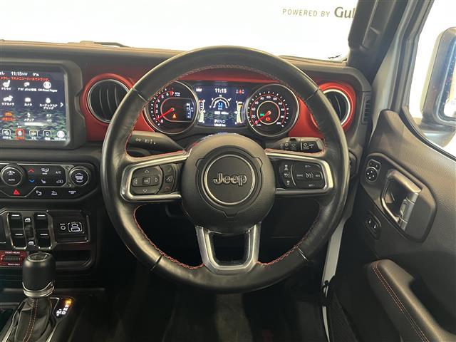 ジープ・ラングラーアンリミテッド ルビコン　Ｂｅｓｔｏｐソフトトップ　純正ナビ　ＴＶ　ＢＴ　ＡｐｐｌｅＣａｒＰｌａｙ　Ａｎｄｒｏｉｄ　Ａｕｔｏ　アダプティブクルーズコントロール　ブラインドスポットミニター（32枚目）