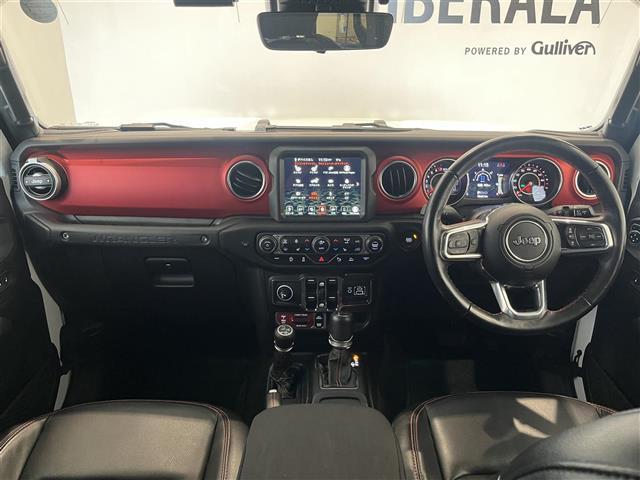 ジープ・ラングラーアンリミテッド ルビコン　Ｂｅｓｔｏｐソフトトップ　純正ナビ　ＴＶ　ＢＴ　ＡｐｐｌｅＣａｒＰｌａｙ　Ａｎｄｒｏｉｄ　Ａｕｔｏ　アダプティブクルーズコントロール　ブラインドスポットミニター（42枚目）