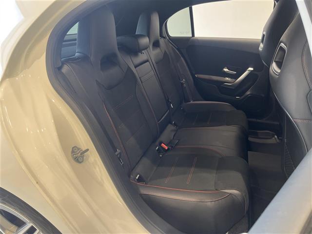 Aクラス A180 AMGライン ナビゲーションパッケージ レーダーセーフティパッケージ メモリー機能付きパワーシート シートヒーター パーキングアシストリアビューカメラ ETC ドライブレコーダー(8枚目)