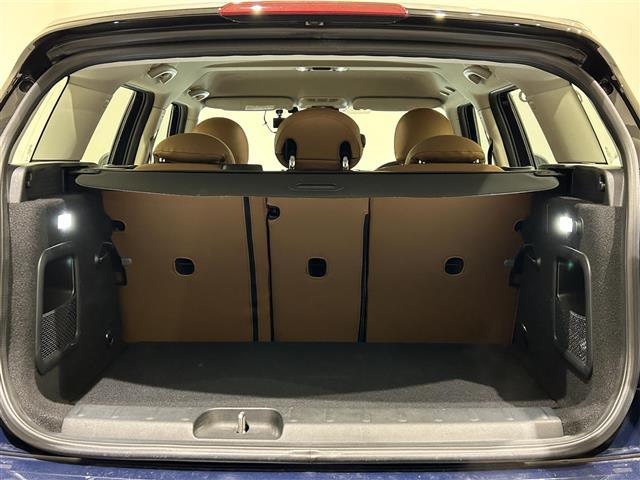 ＭＩＮＩ クーパーＳＤ　クラブマン　ナビゲーションシステム　８．８インチワイドカラーディスプレイ　Ｂｌｕｅｔｏｏｔｈ　ドライビング・アシスト　前車接近警告機能　衝突回避被害軽減　ブレーキインテリジェントセーフティ（10枚目）