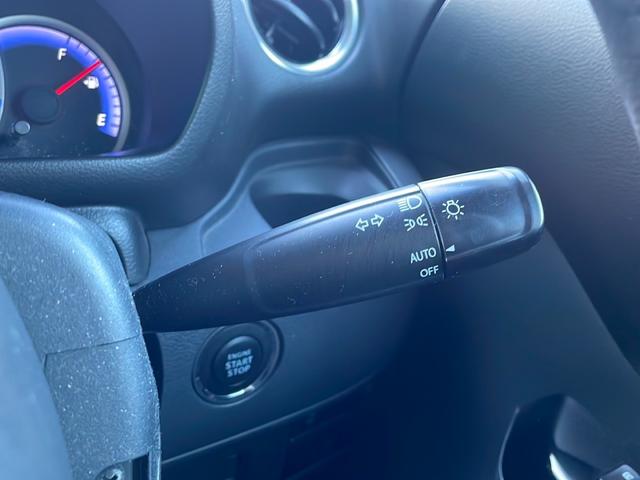 スペーシアカスタム ＸＳ　左パワースライドドア　アイドリングストップ　オートライト純正　フロアマット　ドアバイザー　純正ＡＷ付サマー４本車載（9枚目）