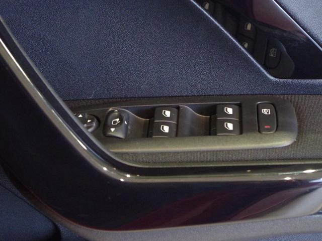 ファーストセレクション 240台限定車 アクティブシティブレーキ クルーズコントロール アイドリングストップ マルチファンクションステアリング Bluetooth接続 USB ETC オートライト フォグランプ(7枚目)