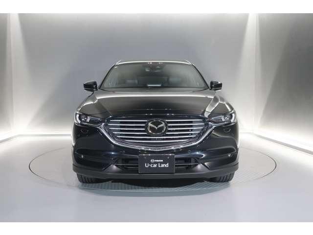 ＣＸ－８ ２．５　２５Ｔ　Ｌパッケージ　４ＷＤ　ＣＸ－８　２５Ｔ　Ｌパッケージ　６人乗り　ジェットブラック　ＡＷＤ　ＢＯＳＥサウンドシステム　ＥＴＣ装備あり！　多人数乗れるＳＵＶです！おでかけや荷物を積んだりと１台あれば大活躍間違いナシです（3枚目）