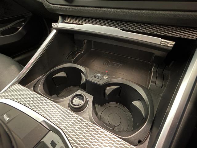３シリーズ ３２０ｄ　ｘＤｒｉｖｅ　Ｍスポーツ　ハーフレザーシート　シートヒーター　純正ＨＤＤナビ　ＡｐｐｌｅＣａｒＰｌａｙ　バックカメラ　コーナーセンサー　ワイヤレス充電　Ａクルーズコントロール　前後ドライブレコーダー　ＥＴＣ２．０　ＬＥＤライト（25枚目）