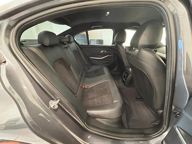 ３シリーズ ３２０ｄ　ｘＤｒｉｖｅ　Ｍスポーツ　ハーフレザーシート　シートヒーター　純正ＨＤＤナビ　ＡｐｐｌｅＣａｒＰｌａｙ　バックカメラ　コーナーセンサー　ワイヤレス充電　Ａクルーズコントロール　前後ドライブレコーダー　ＥＴＣ２．０　ＬＥＤライト（50枚目）