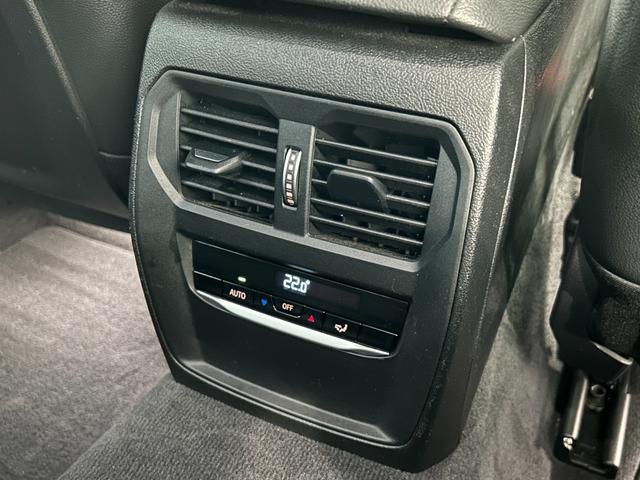 ３シリーズ ３２０ｄ　ｘＤｒｉｖｅ　Ｍスポーツ　ハーフレザーシート　シートヒーター　純正ＨＤＤナビ　ＡｐｐｌｅＣａｒＰｌａｙ　バックカメラ　コーナーセンサー　ワイヤレス充電　Ａクルーズコントロール　前後ドライブレコーダー　ＥＴＣ２．０　ＬＥＤライト（54枚目）