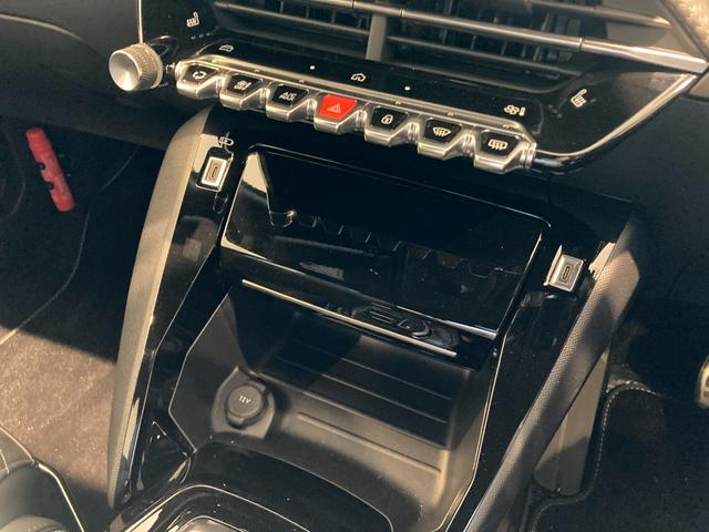２００８ ＧＴ　スマートキー　プッシュスタート　ＥＴＣ　前後ドライブレコーダー　レーンキープアシスト　パーキングセンサー　標識認識　アクティブセーフティブレーキ　ブラインドスポットモニター　アダプティブライト（31枚目）