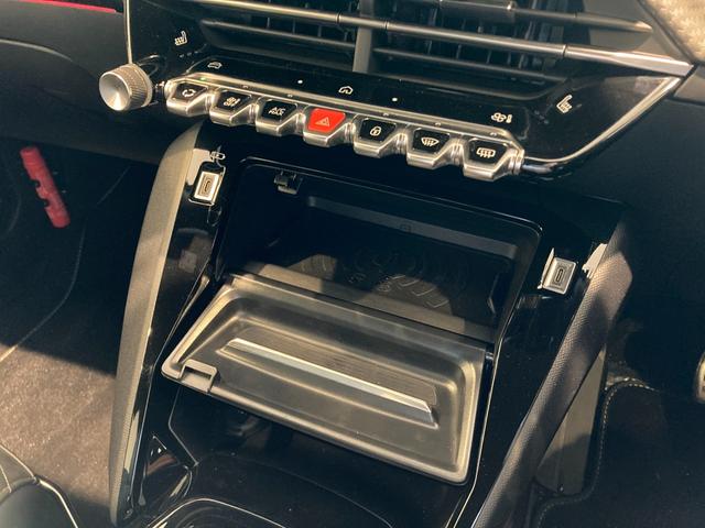 ２００８ ＧＴ　スマートキー　プッシュスタート　ＥＴＣ　前後ドライブレコーダー　レーンキープアシスト　パーキングセンサー　標識認識　アクティブセーフティブレーキ　ブラインドスポットモニター　アダプティブライト（32枚目）