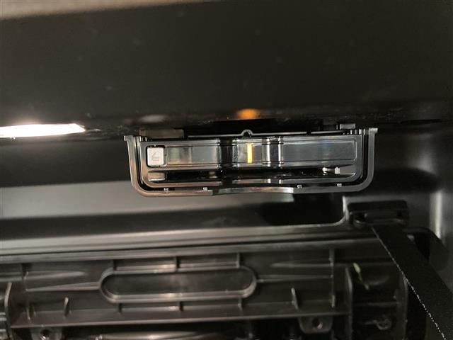 ＸＣ４０ アルティメット　Ｂ４　ＡＷＤ　ワンオーナー　パノラマサンルーフ　レザーシート　シートＨ　ハンドルＨ　ハーマンカードン　ＣａｒＰｌａｙ　３６０°カメラ　コーナーセンサー　Ａクルーズコントロール　ＥＴＣ　前後ドライブレコーダー　ＬＥＤ（14枚目）