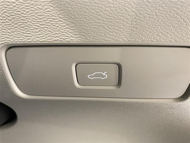 ＸＣ４０ アルティメット　Ｂ４　ＡＷＤ　ワンオーナー　パノラマサンルーフ　レザーシート　シートＨ　ハンドルＨ　ハーマンカードン　ＣａｒＰｌａｙ　３６０°カメラ　コーナーセンサー　Ａクルーズコントロール　ＥＴＣ　前後ドライブレコーダー　ＬＥＤ（19枚目）