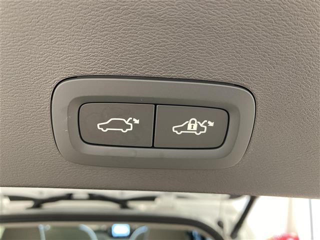 ＸＣ４０ アルティメット　Ｂ４　ＡＷＤ　ワンオーナー　パノラマサンルーフ　レザーシート　シートＨ　ハンドルＨ　ハーマンカードン　ＣａｒＰｌａｙ　３６０°カメラ　コーナーセンサー　Ａクルーズコントロール　ＥＴＣ　前後ドライブレコーダー　ＬＥＤ（37枚目）