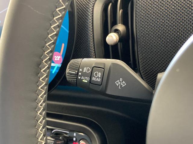 ＭＩＮＩ クーパー　Ｃ　ワンオーナー　シートヒーター　ハンドルヒーター　バックカメラ　コーナーセンサー　ＣａｒＰｌａｙ　アンドロイドオート　Ａクルーズコントロール　前後ドライブレコーダー　ワイヤレス充電　ＥＴＣ２．０　ＬＥＤ（20枚目）