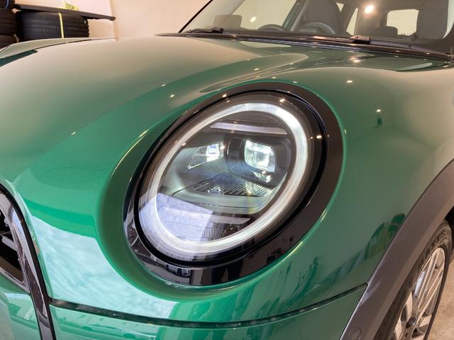 ＭＩＮＩ クーパー　Ｃ　ワンオーナー　シートヒーター　ハンドルヒーター　バックカメラ　コーナーセンサー　ＣａｒＰｌａｙ　アンドロイドオート　Ａクルーズコントロール　前後ドライブレコーダー　ワイヤレス充電　ＥＴＣ２．０　ＬＥＤ（63枚目）