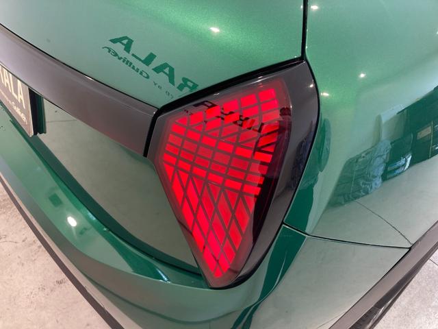 ＭＩＮＩ クーパー　Ｃ　ワンオーナー　シートヒーター　ハンドルヒーター　バックカメラ　コーナーセンサー　ＣａｒＰｌａｙ　アンドロイドオート　Ａクルーズコントロール　前後ドライブレコーダー　ワイヤレス充電　ＥＴＣ２．０　ＬＥＤ（67枚目）