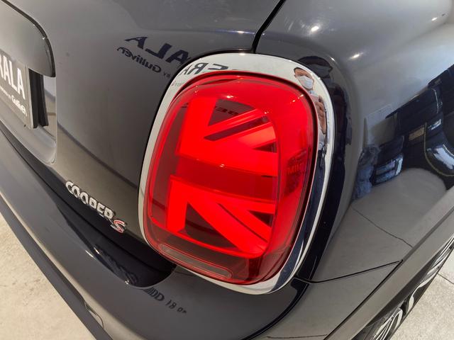 ＭＩＮＩ クーパーＳ　純正ＨＤＤナビ　バックカメラ　コーナーセンサー　パーキングアシスト　フルセグテレビ　Ａクルーズコントロール　前後ドライブレコーダー　ＥＴＣ２．０　ＬＥＤライト　ユニオンジャックライト　ＤＶＤプレーヤー（66枚目）