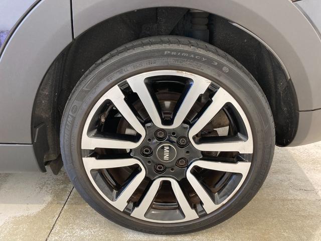 ＭＩＮＩ クーパーＳ　純正ＨＤＤナビ　バックカメラ　コーナーセンサー　パーキングアシスト　フルセグテレビ　Ａクルーズコントロール　前後ドライブレコーダー　ＥＴＣ２．０　ＬＥＤライト　ユニオンジャックライト　ＤＶＤプレーヤー（72枚目）