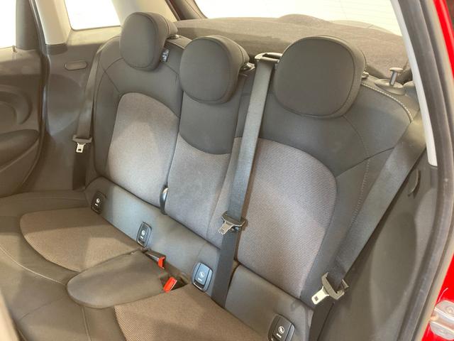 ＭＩＮＩ クーパーＤ　純正ナビ　Ｂｌｕｅｔｏｏｔｈ／ＵＳＢ　スマートキー　プッシュスタート　ＥＴＣ　前後ドライブレコーダー　インテリジェントセーフティ　パーキングアシスト　ＬＥＤヘッドライト／フォグランプ　ＵＫテールランプ（52枚目）