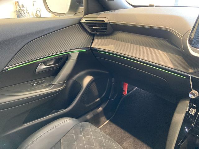 ２００８ ＧＴライン　純正ナビ　フルセグＴＶ　サンルーフ　ワイヤレス充電　ブラインドスポットモニター　ハーフレザーシート　シートヒーター　ドラレコ　ＥＴＣ　スマートキー　プッシュスタート　ＬＥＤヘッドライト／フォグランプ（31枚目）