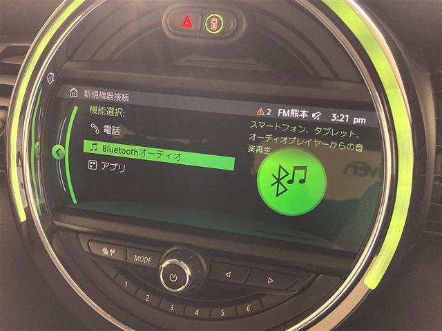 ＭＩＮＩ クーパー　純正ナビ　バックカメラ　ＥＴＣ　純正アルミ　ＬＥＤヘッドランプ　ＬＥＤフォグランプ　ＵＫテールランプ　インテリジェントセーフティ（8枚目）