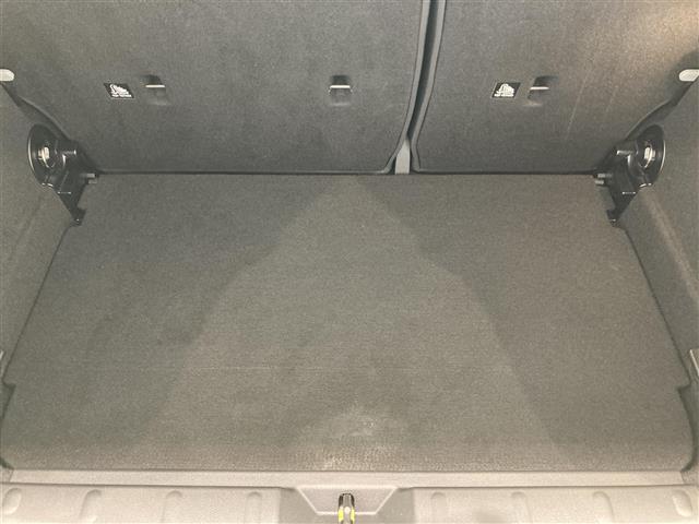 ＭＩＮＩ クーパーＤ　クラシック・トリム　ハーフレザーシート　ディスプレイオーディオ　バックカメラ　ＥＴＣ　ＬＥＤヘッドランプ　ＵＫテールランプ（27枚目）