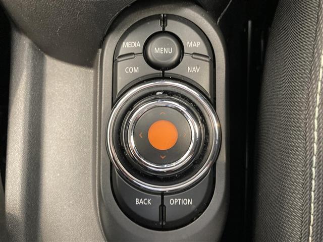 ＭＩＮＩ ヴィクトリア　純正ナビ　バックカメラ　ＥＴＣ　ＬＥＤヘッドランセーフティプ　ＬＥＤフォグランプ　ＵＫテールランプ　インテリジェントセーフティ（13枚目）