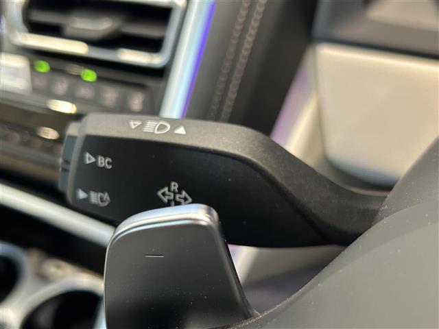 8シリーズ 840i カブリオレ エクスクルーシブ Mスポーツ 360°カメラ コーナーセンサー 革シート シートヒーター ハンドルヒーター シートクーラー Aクルーズコントロール Mサスペンション ヘッドアップディスプレイ スカイスクレーパーグレー ドラレコ(11枚目)