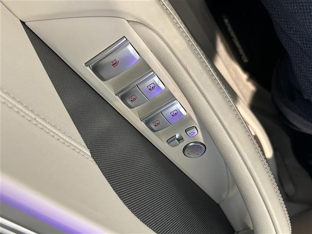 8シリーズ 840i カブリオレ エクスクルーシブ Mスポーツ 360°カメラ コーナーセンサー 革シート シートヒーター ハンドルヒーター シートクーラー Aクルーズコントロール Mサスペンション ヘッドアップディスプレイ スカイスクレーパーグレー ドラレコ(17枚目)