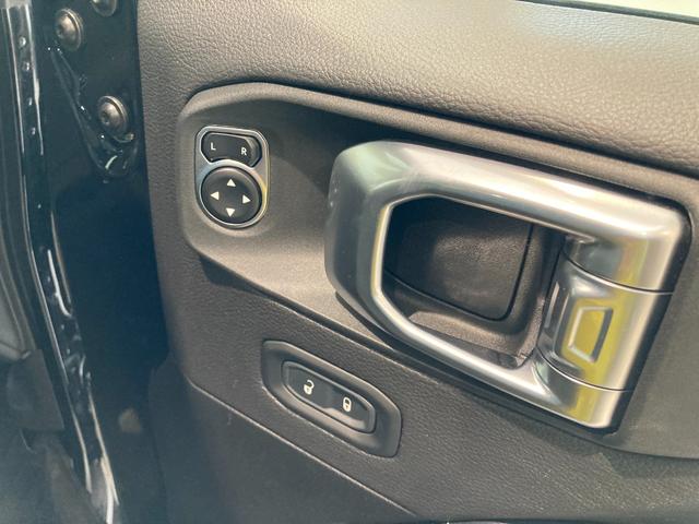 ジープ・ラングラーアンリミテッド サハラ ブラックレザーシート シートH ハンドルH 純正ナビ バックカメラ/フロント/サイド コーナーセンサー パーキングアシスト ETC2.0 LEDライト ALPINEサラウンド! Aクルーズコントロール(24枚目)