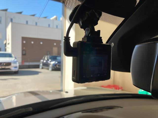 MINI クーパーS セブン ワンオーナー 黒革シート シートヒーター 純正HDDナビ フルセグTV USB Bluetooth バックカメラ インテリジェントセーフティ ETC ドラレコ LEDヘッドランプ LEDフォグランプ(5枚目)