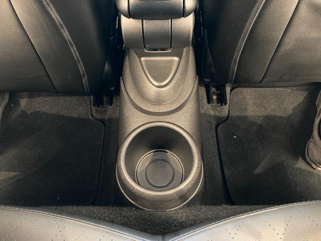 MINI クーパーS セブン ワンオーナー 黒革シート シートヒーター 純正HDDナビ フルセグTV USB Bluetooth バックカメラ インテリジェントセーフティ ETC ドラレコ LEDヘッドランプ LEDフォグランプ(27枚目)