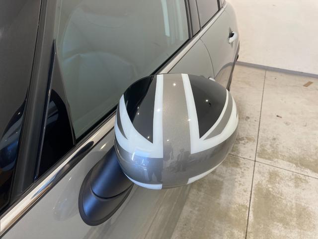 MINI クーパーS セブン ワンオーナー 黒革シート シートヒーター 純正HDDナビ フルセグTV USB Bluetooth バックカメラ インテリジェントセーフティ ETC ドラレコ LEDヘッドランプ LEDフォグランプ(62枚目)