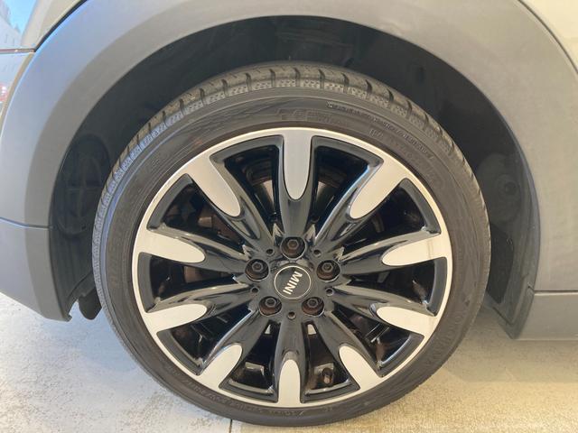 MINI クーパーS セブン ワンオーナー 黒革シート シートヒーター 純正HDDナビ フルセグTV USB Bluetooth バックカメラ インテリジェントセーフティ ETC ドラレコ LEDヘッドランプ LEDフォグランプ(79枚目)