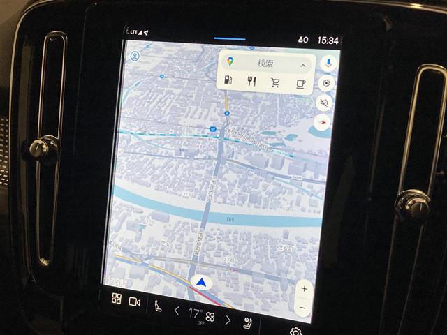 ＸＣ４０ アルティメット　Ｂ４　ＡＷＤ　ダークエディション　ハーフレザーシート　パワーシート　シートヒーター　ハンドルヒーター　純正ナビ　全方位カメラ　ＥＴＣ　ワイヤレス充電　ＬＥＤヘッドランプ　ＬＥＤフォグランプ（5枚目）