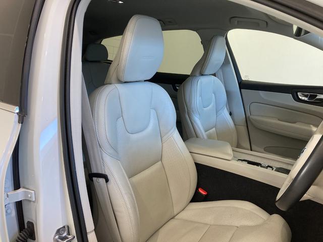 ＸＣ６０ Ｄ４　ＡＷＤ　インスクリプション　グレー革シート　パワーシート　シートヒーター　シートクーラー　ハンドルヒーター　ヘッドアップディスプレイ　純正ナビ　フルセグ　ＥＴＣ　前後ドラレコ　パワーバックドア　ＬＥＤヘッドランプ　フォグランプ！（23枚目）