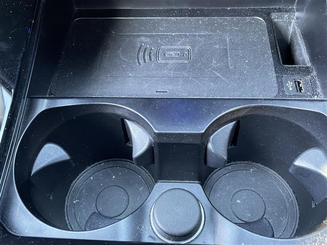 Ｘ３ ｘＤｒｉｖｅ　２０ｄ　Ｍスポーツ　ワンオーナー　パノラマサンルーフ　黒革シート　パワーシート　エアシート　シートヒーター　純正ナビ　フルセグＴＶ　全方位カメラ　ＥＴＣ　前後ドラレコ　ワイヤレス充電　パワーバックドア　ＬＥＤヘッドランプ（12枚目）