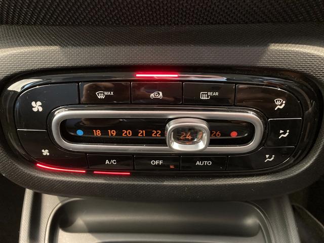 スマートフォーフォー パッション ワンオーナー シートヒーター オートエアコン 純正オーディオ Bluetooth バックカメラ クルーズコントロール アイドリングストップ 衝突軽減ブレーキアシスト ETC ESP フォグランプ!!!(11枚目)