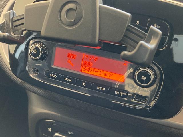 スマートフォーフォー パッション ワンオーナー シートヒーター オートエアコン 純正オーディオ Bluetooth バックカメラ クルーズコントロール アイドリングストップ 衝突軽減ブレーキアシスト ETC ESP フォグランプ!!!(17枚目)