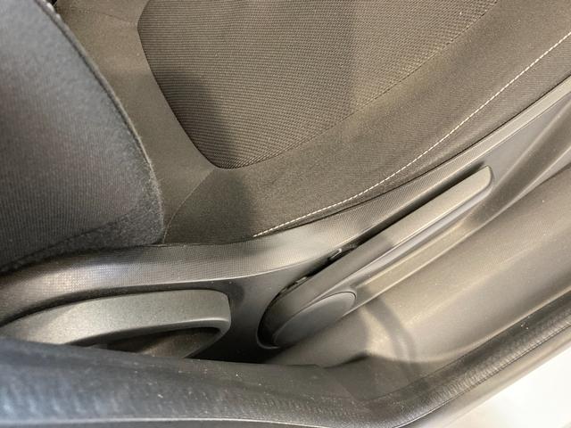 スマートフォーフォー パッション ワンオーナー シートヒーター オートエアコン 純正オーディオ Bluetooth バックカメラ クルーズコントロール アイドリングストップ 衝突軽減ブレーキアシスト ETC ESP フォグランプ!!!(33枚目)