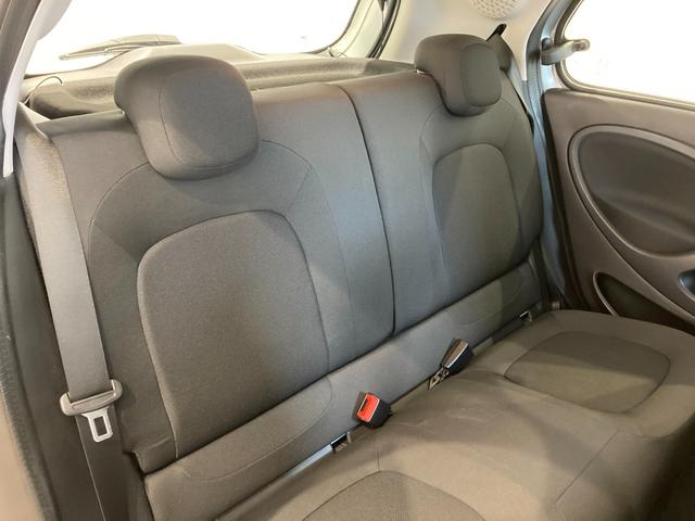 スマートフォーフォー パッション ワンオーナー シートヒーター オートエアコン 純正オーディオ Bluetooth バックカメラ クルーズコントロール アイドリングストップ 衝突軽減ブレーキアシスト ETC ESP フォグランプ!!!(38枚目)