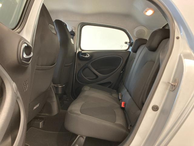 スマートフォーフォー パッション ワンオーナー シートヒーター オートエアコン 純正オーディオ Bluetooth バックカメラ クルーズコントロール アイドリングストップ 衝突軽減ブレーキアシスト ETC ESP フォグランプ!!!(42枚目)