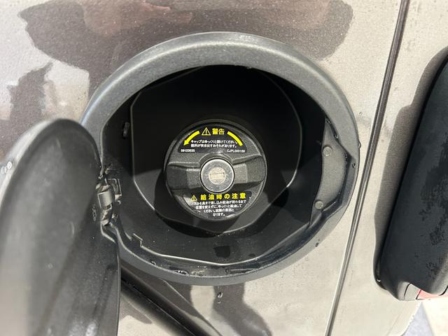 ジープ・ラングラーアンリミテッド サハラ 黒革シート シートヒーター ハンドルヒーター 防眩ミラー 純正ナビ フルセグTV Bluetooth バックカメラ クルーズコントロール パーキングセンサー! ETC オートライト LEDヘッドランプ(17枚目)