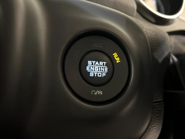 ジープ・ラングラーアンリミテッド サハラ 黒革シート シートヒーター ハンドルヒーター 防眩ミラー 純正ナビ フルセグTV Bluetooth バックカメラ クルーズコントロール パーキングセンサー! ETC オートライト LEDヘッドランプ(39枚目)